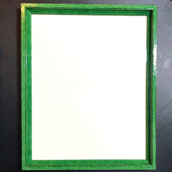 Vibrant Green Glossy Colorful Frame - Ready to Use - 8x10 - w/Hardware - New - Picture 6 of 13
